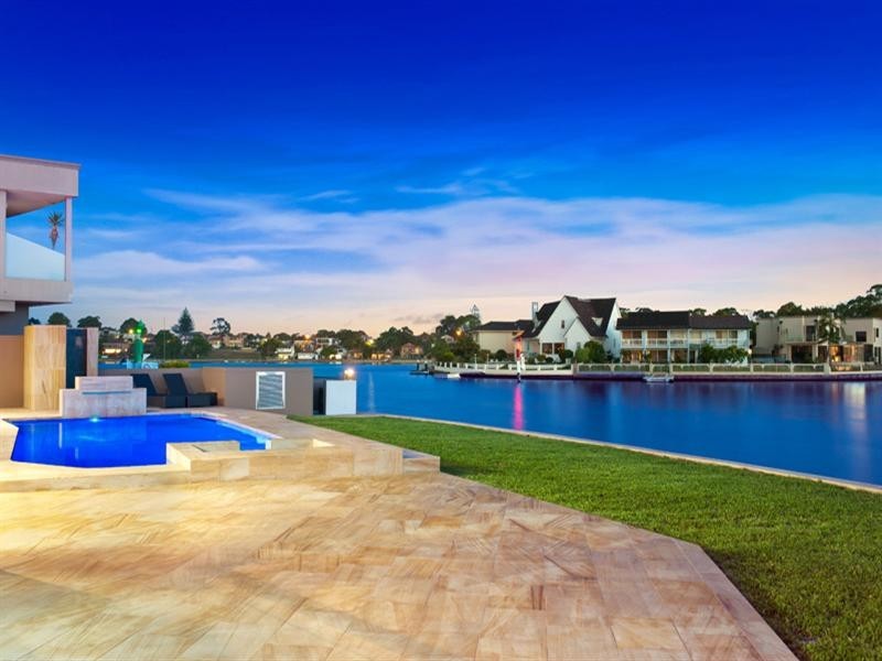 4 Lachlan Avenue, Sylvania Waters NSW 2224