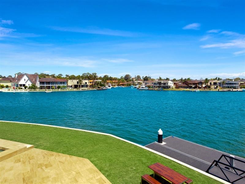 4 Lachlan Avenue, Sylvania Waters NSW 2224