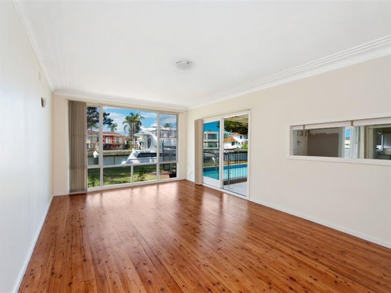 3 Murray Island, Sylvania Waters NSW 2224