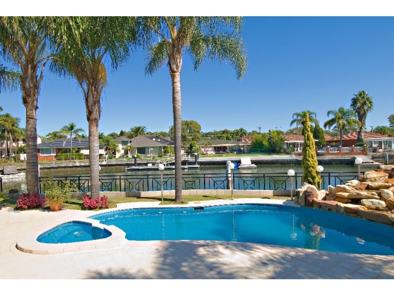 33 James Cook Island, Sylvania Waters NSW 2224