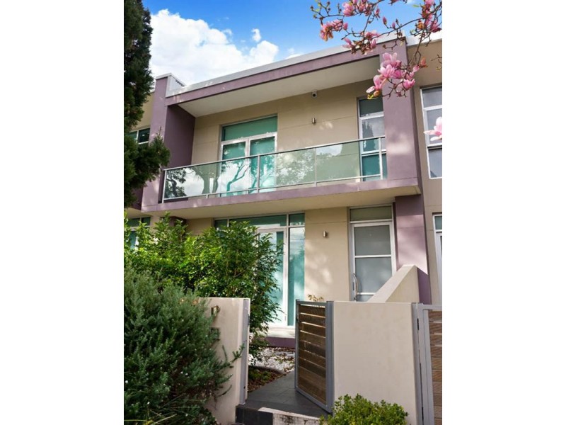 21 14-20 MADEIRA Street, Sylvania NSW 2224