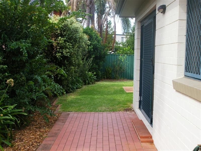 UNIT 3 104 Evelyn Street,, Sylvania NSW 2224