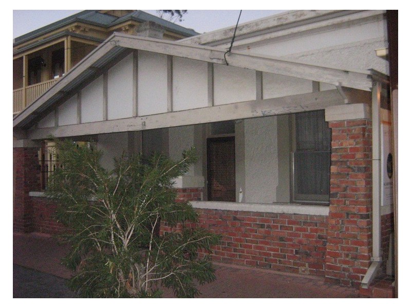 12 Sussex Street, Glenelg SA 5045