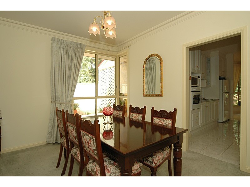 8 Kristen Court, Coromandel Valley SA 5051