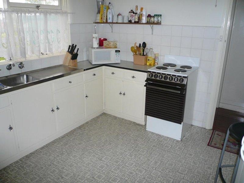 3 Auriel Way, Valley View SA 5093