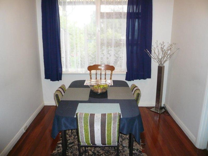 3 Auriel Way, Valley View SA 5093