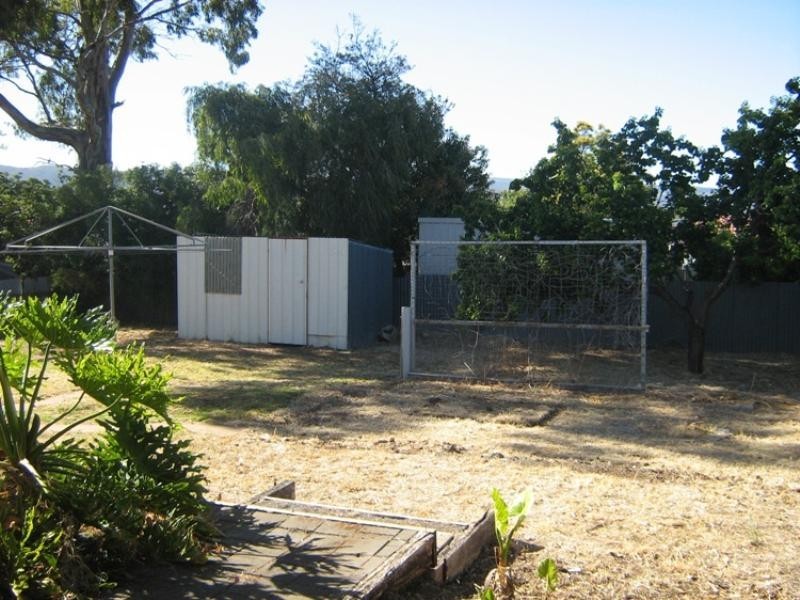 3 Auriel Way, Valley View SA 5093