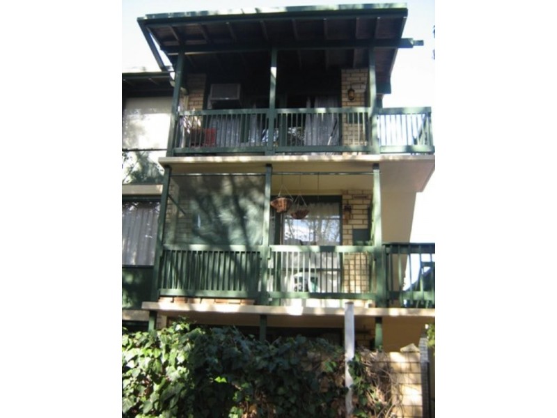 18/2 Ferguson Street, Glenelg North SA 5045