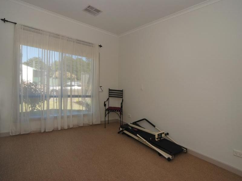 2A Bridgeford Street, Greenacres SA 5086
