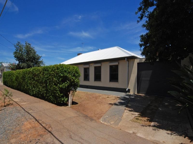 2 Lee Street, Clarence Gardens SA 5039