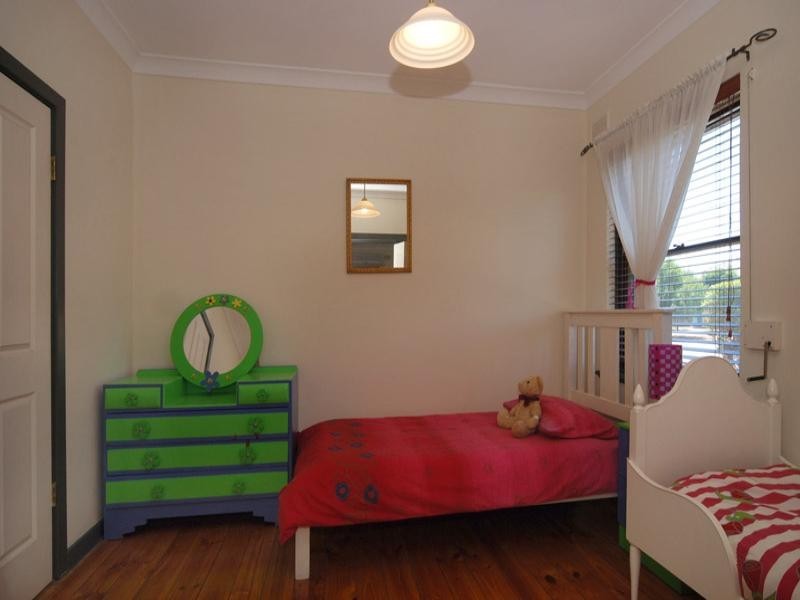 2 Lee Street, Clarence Gardens SA 5039