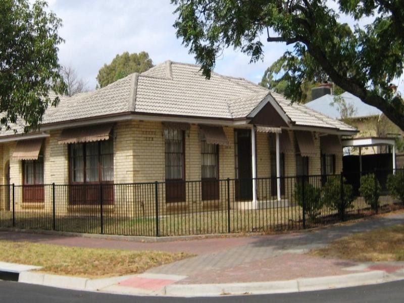 2 Sturt Avenue, Toorak Gardens SA 5065