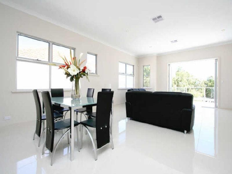 24 Esplanade, Semaphore South SA 5019