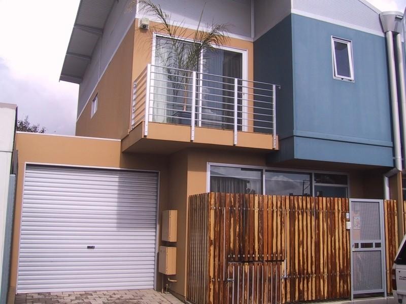 7 Vinrace Street, Adelaide SA 5000