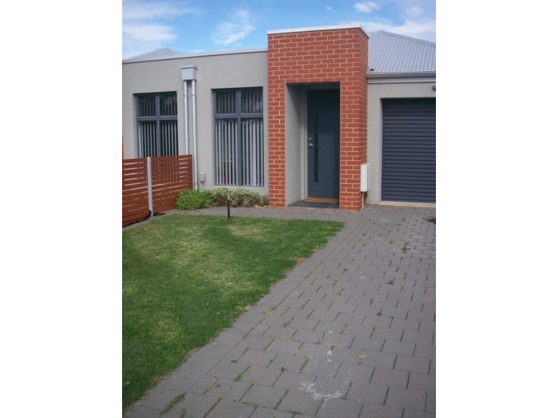 2/31 Rellum Road, Greenacres SA 5086