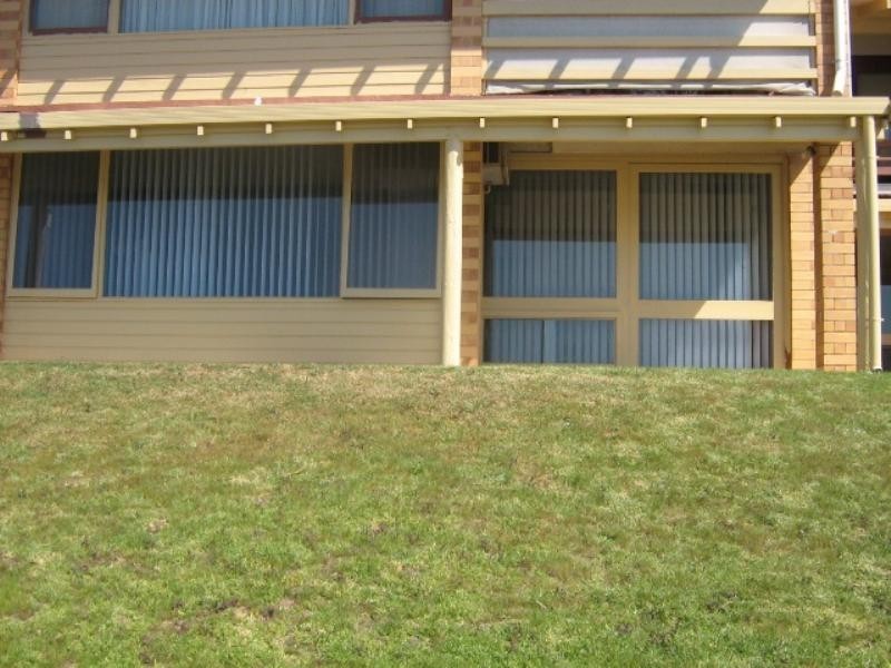 2/80 Military Road, Tennyson SA 5022