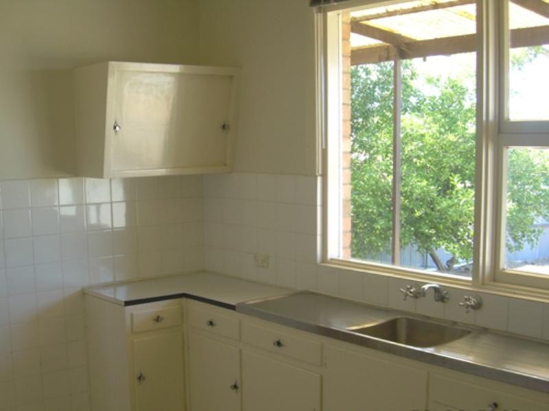3 Auriel Way, Valley View SA 5093