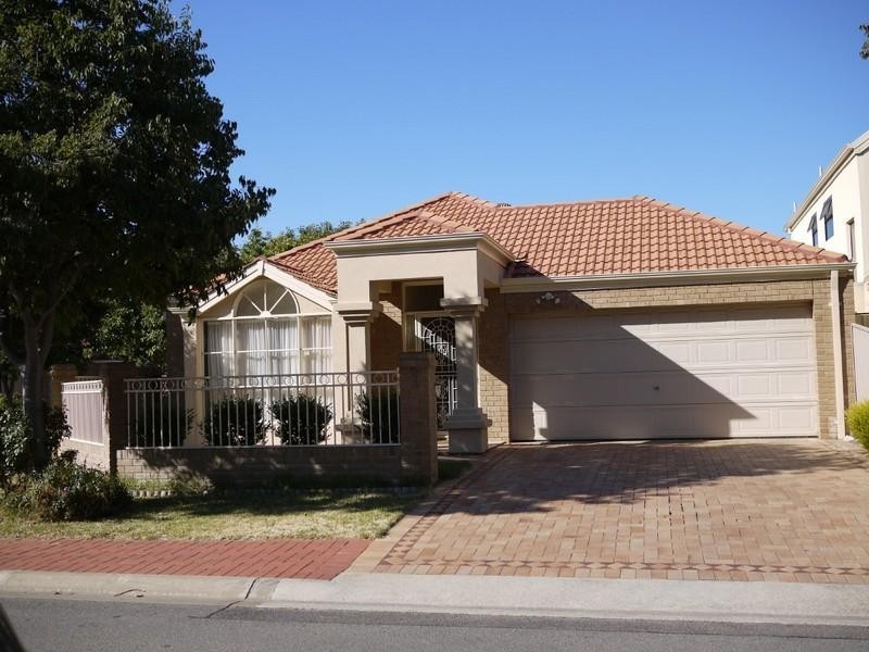 1 Doughty Street (off St James Blvd), Brompton SA 5007