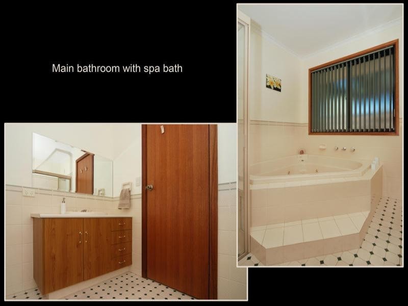 18 Hampton Drive, Oakden SA 5086