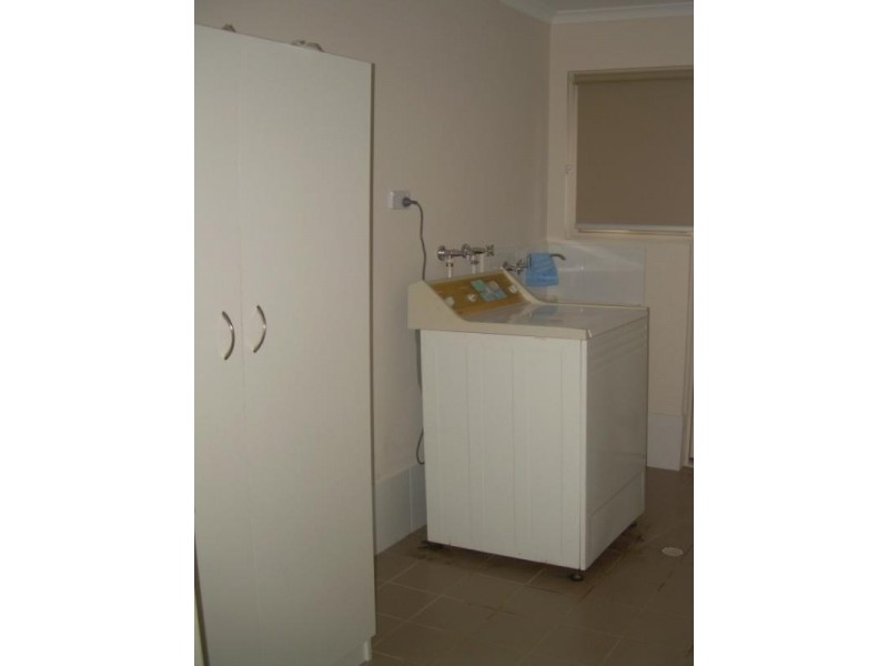 3 Vista Avenue, Valley View SA 5093