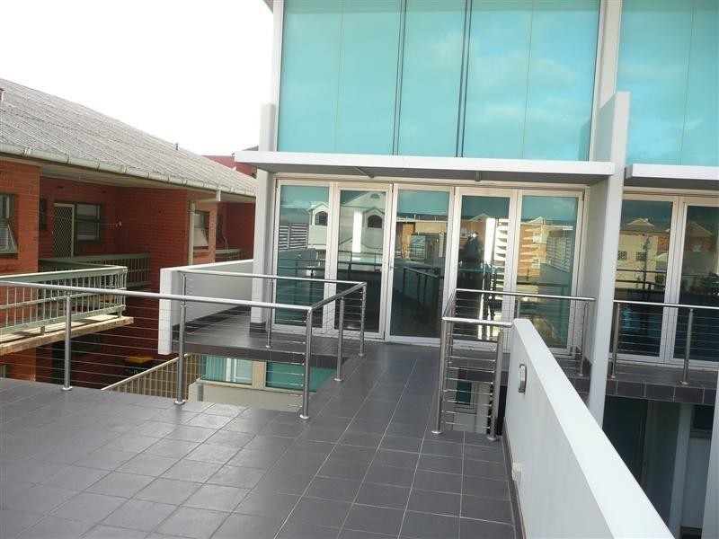 2/100 Seaview Road, West Beach SA 5024