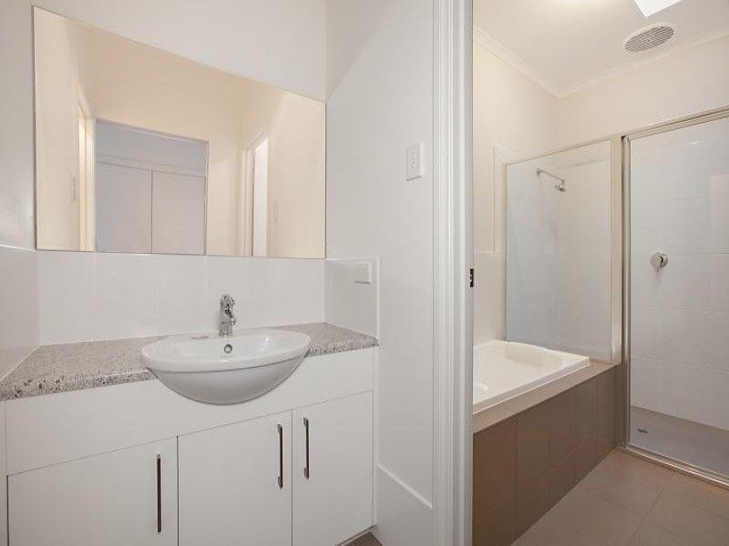 11a Edmund Road, Highbury SA 5089