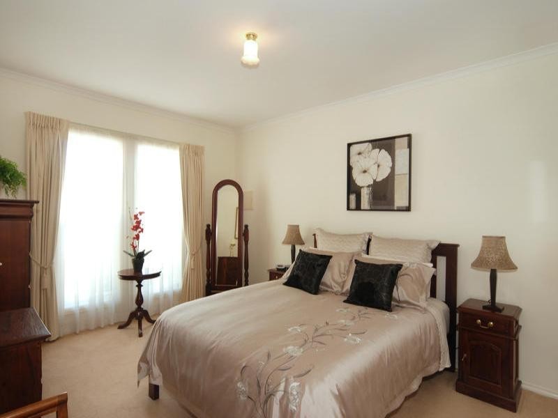 House 2    33 Fourth Avenue, Ascot Park SA 5043