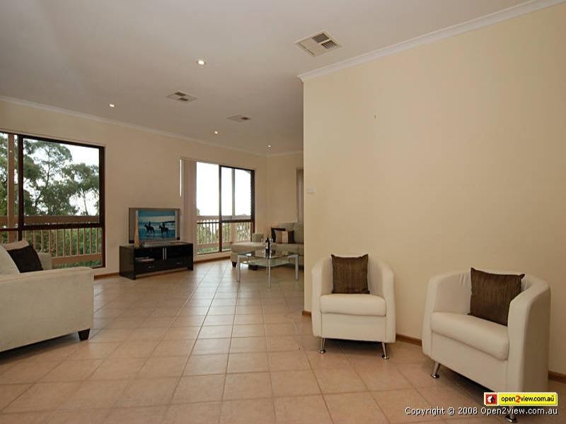 17 Ridgeland Drive, Teringie SA 5072