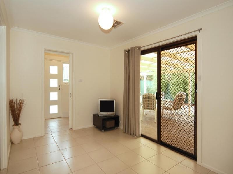 23 Plover Avenue, Modbury Heights SA 5092