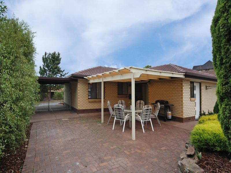 23 Plover Avenue, Modbury Heights SA 5092