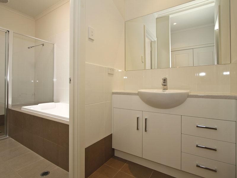 11 Edmund Road, Highbury SA 5089