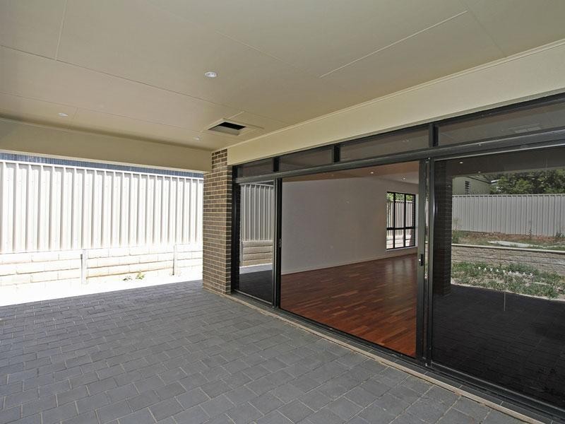 11 Edmund Road, Highbury SA 5089