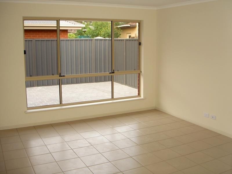 3 Vista Avenue, Valley View SA 5093