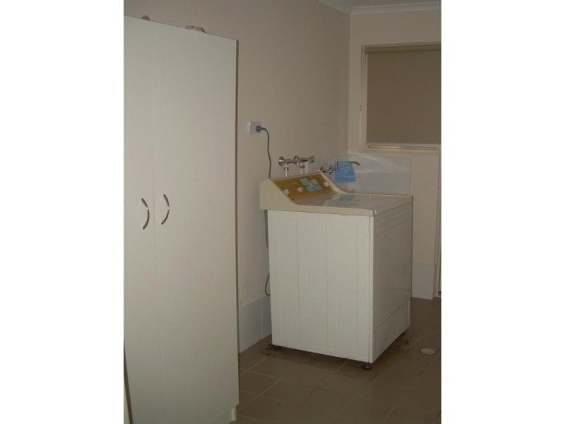 3 Vista Avenue, Valley View SA 5093