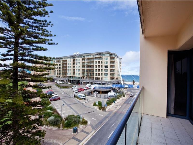 39-1 Chappell Drive, Glenelg SA 5045