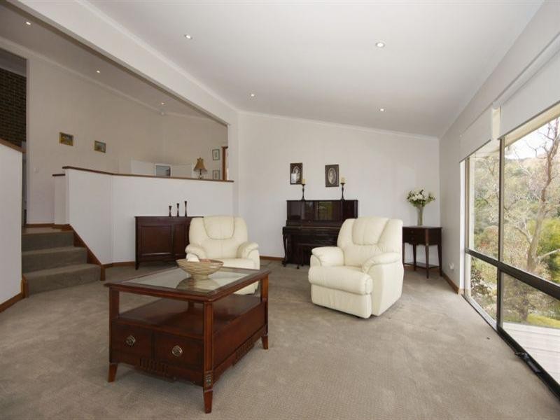 17 Gandys Gully Road, Stonyfell SA 5066