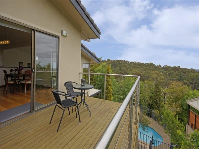 17 Gandys Gully Road, Stonyfell SA 5066