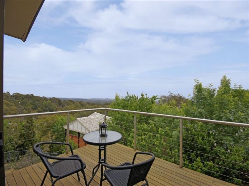 17 Gandys Gully Road, Stonyfell SA 5066