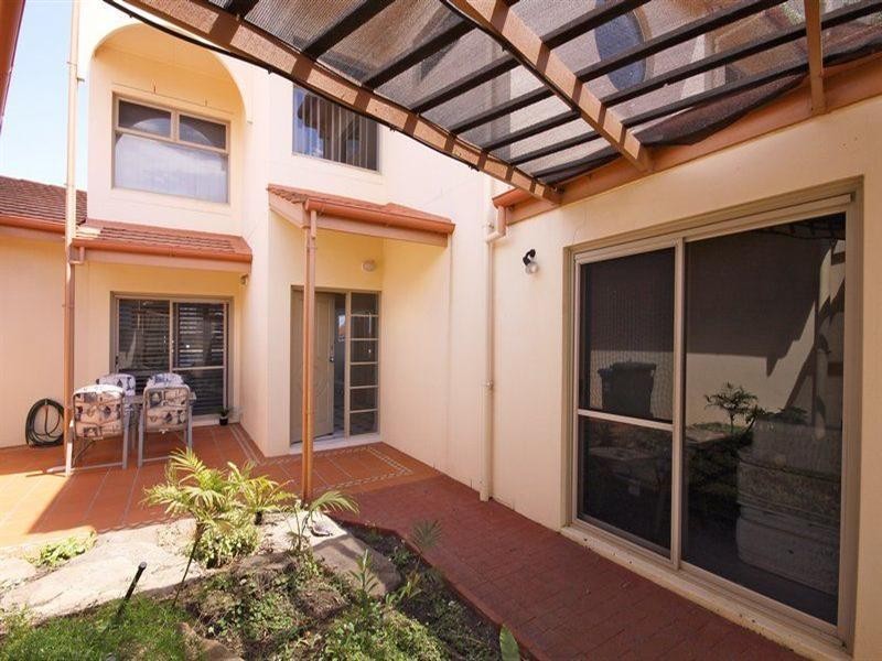 2-24 Martin Court, West Lakes SA 5021