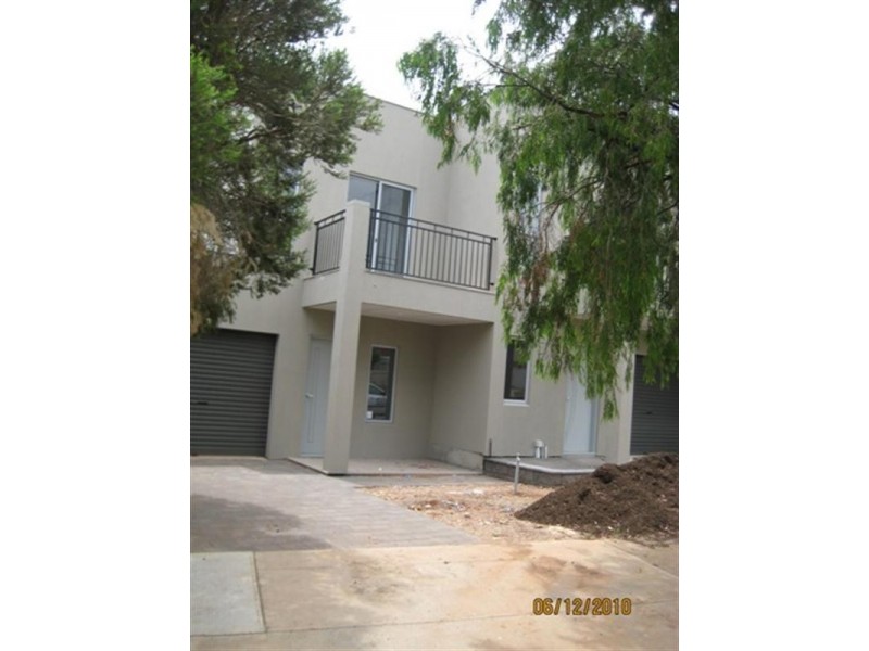 29 Myrtle Grove, Clovelly Park SA 5042