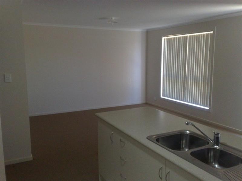 7 Lonsdale Crescent, Andrews Farm SA 5114