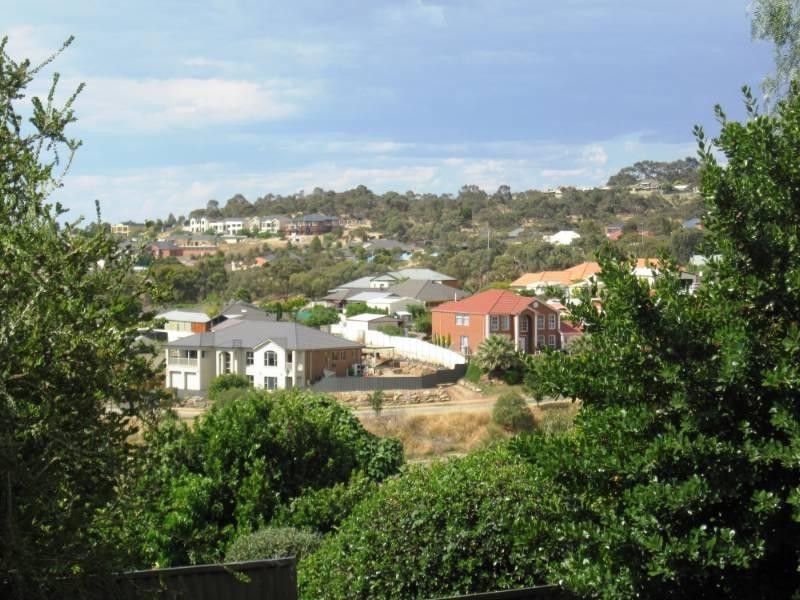 13 Seaview Road, Para Hills SA 5096