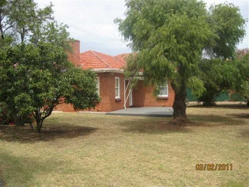 8 McCann Street, Glenelg North SA 5045