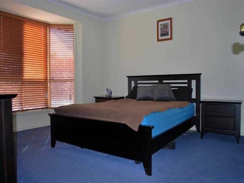 6 Russo Avenue, Parafield Gardens SA 5107