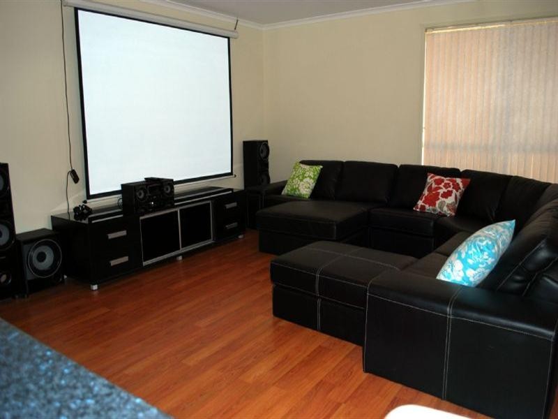 6 Russo Avenue, Parafield Gardens SA 5107