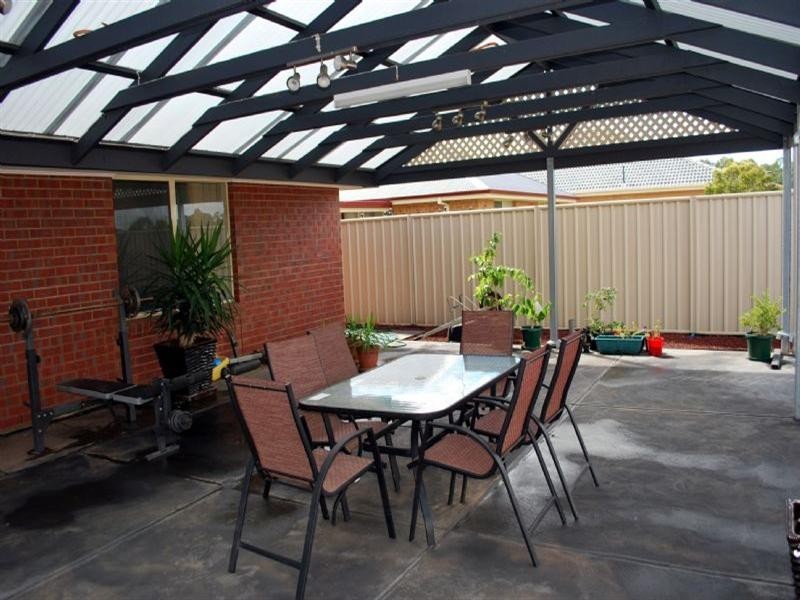 6 Russo Avenue, Parafield Gardens SA 5107