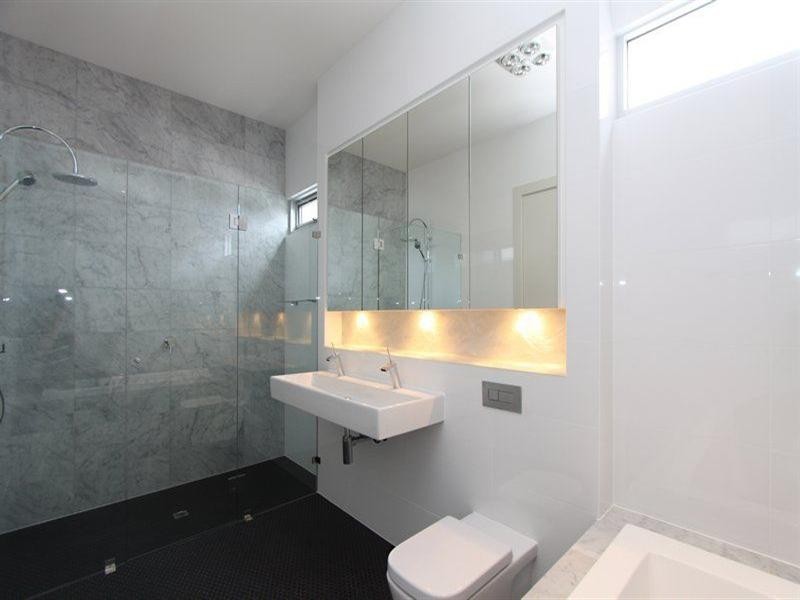 329 Esplanade, Henley Beach SA 5022