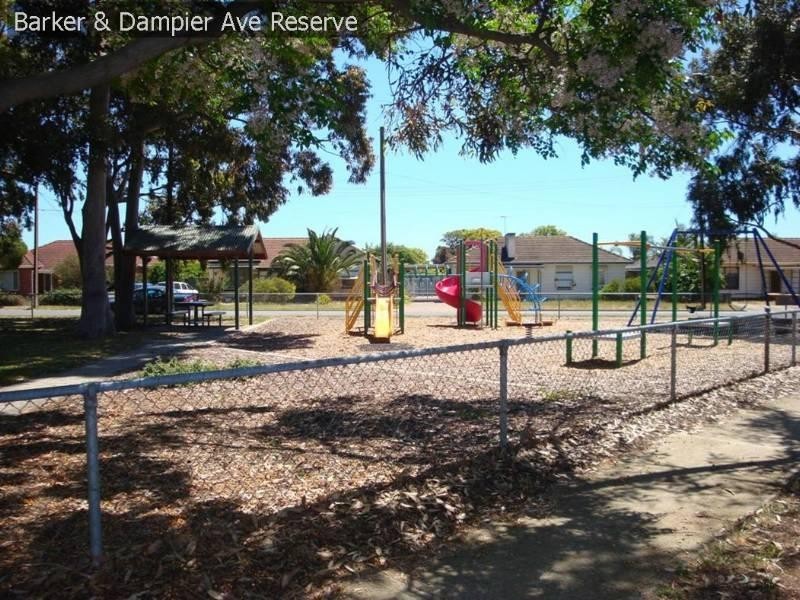 2 Richard Street, Findon SA 5023