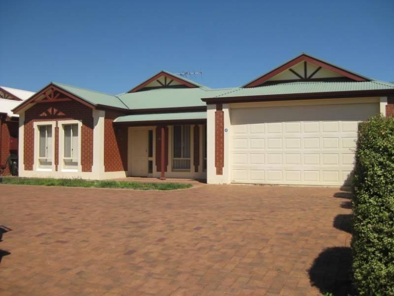 33B Wheatland Street, Seacliff SA 5049