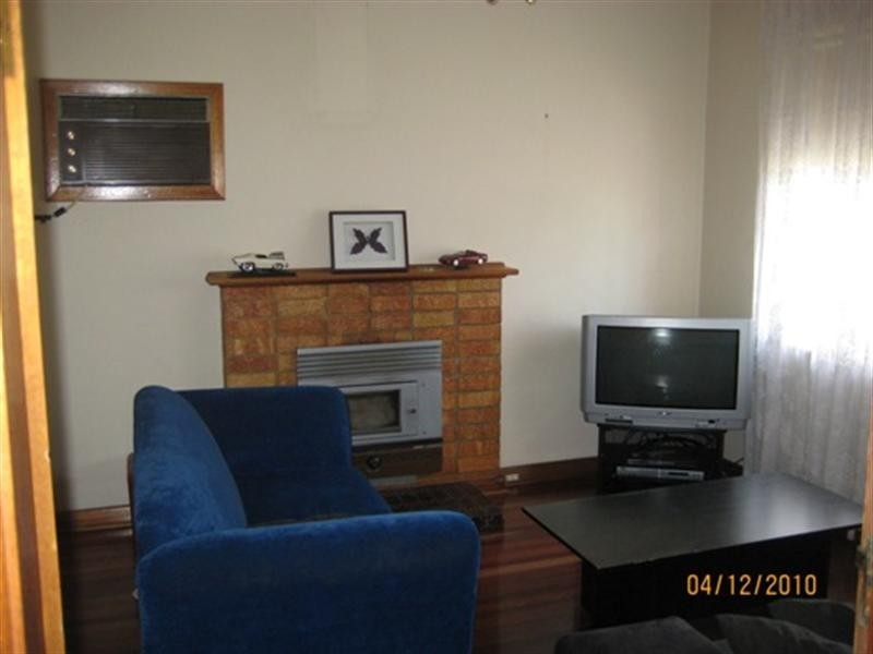 2 Packard Avenue, Croydon Park SA 5008